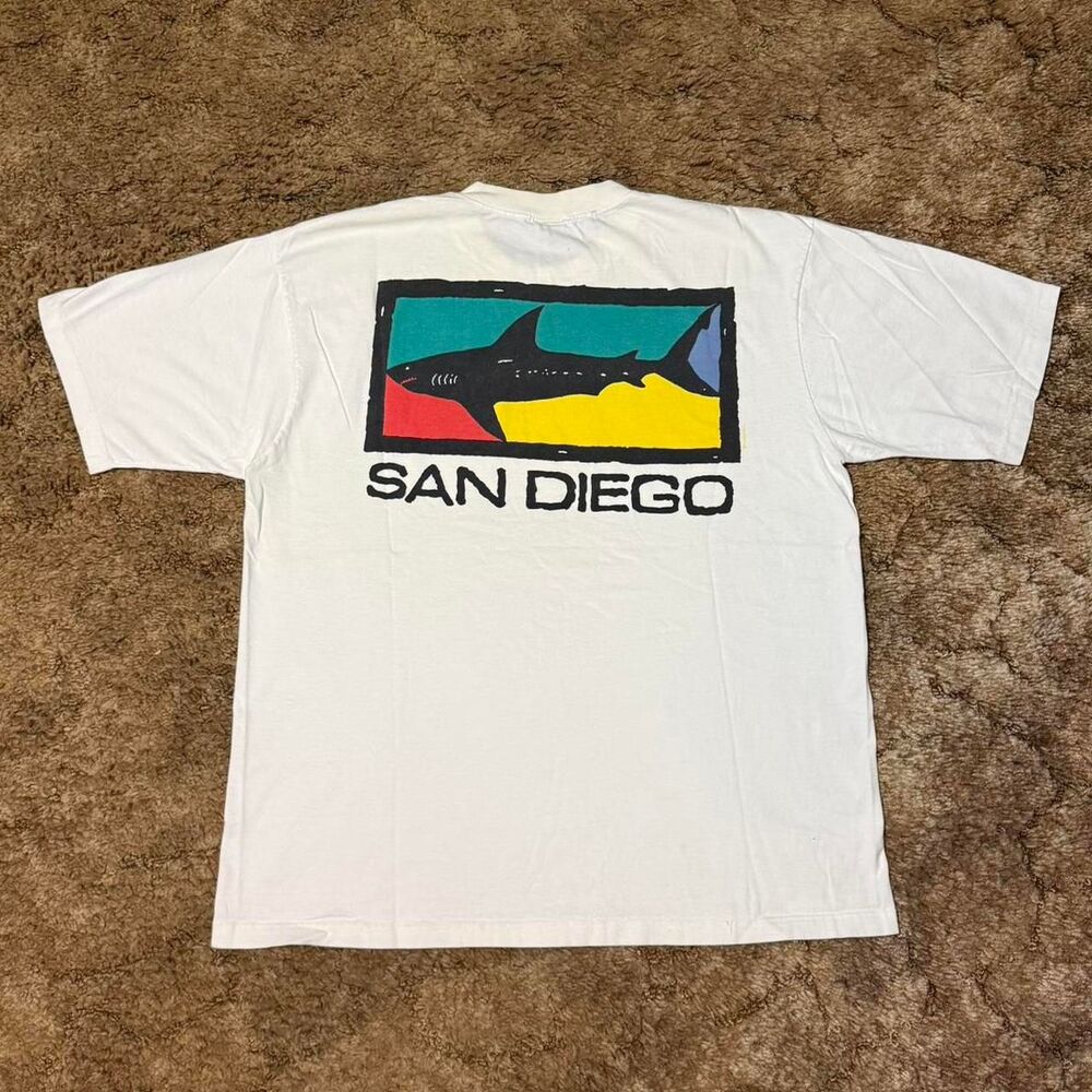 Vintage 90s Crazy Shirt San Diego Shark Art T-Shirt Tee White Large